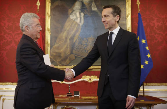 Ernennung und Angelobung von Christian Kern zum Bundeskanzler der Republik sterreich durch Bundesprsident Heinz Fischer    HBF / Peter Lechner