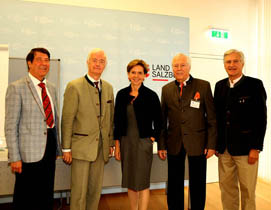 v.l.: Die Vizeprsidenten Werner Gtz und Jrgen Em, Landtagsprsidentin Brigitta Pallauf, Prsident Gustav Chlestl und Vorstandsmitglied Roland Pirker aus Kanada (Foto: sterreich Journal)